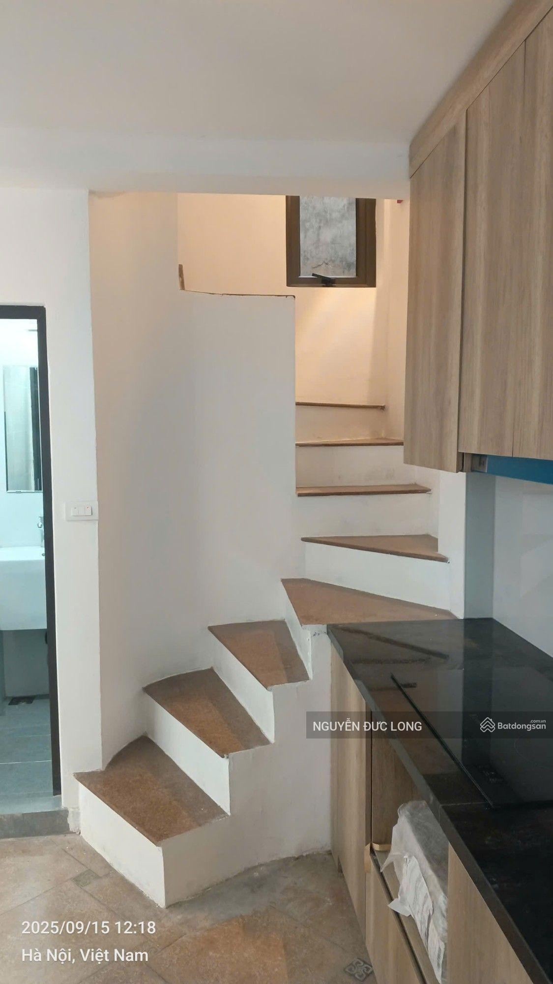 Ngõ 46 Đội Cấn - DT 35,4m - Mặt tiền 6.4m - chào 9 tỷ - ngõ xe máy - đầu tư - dòng tiền