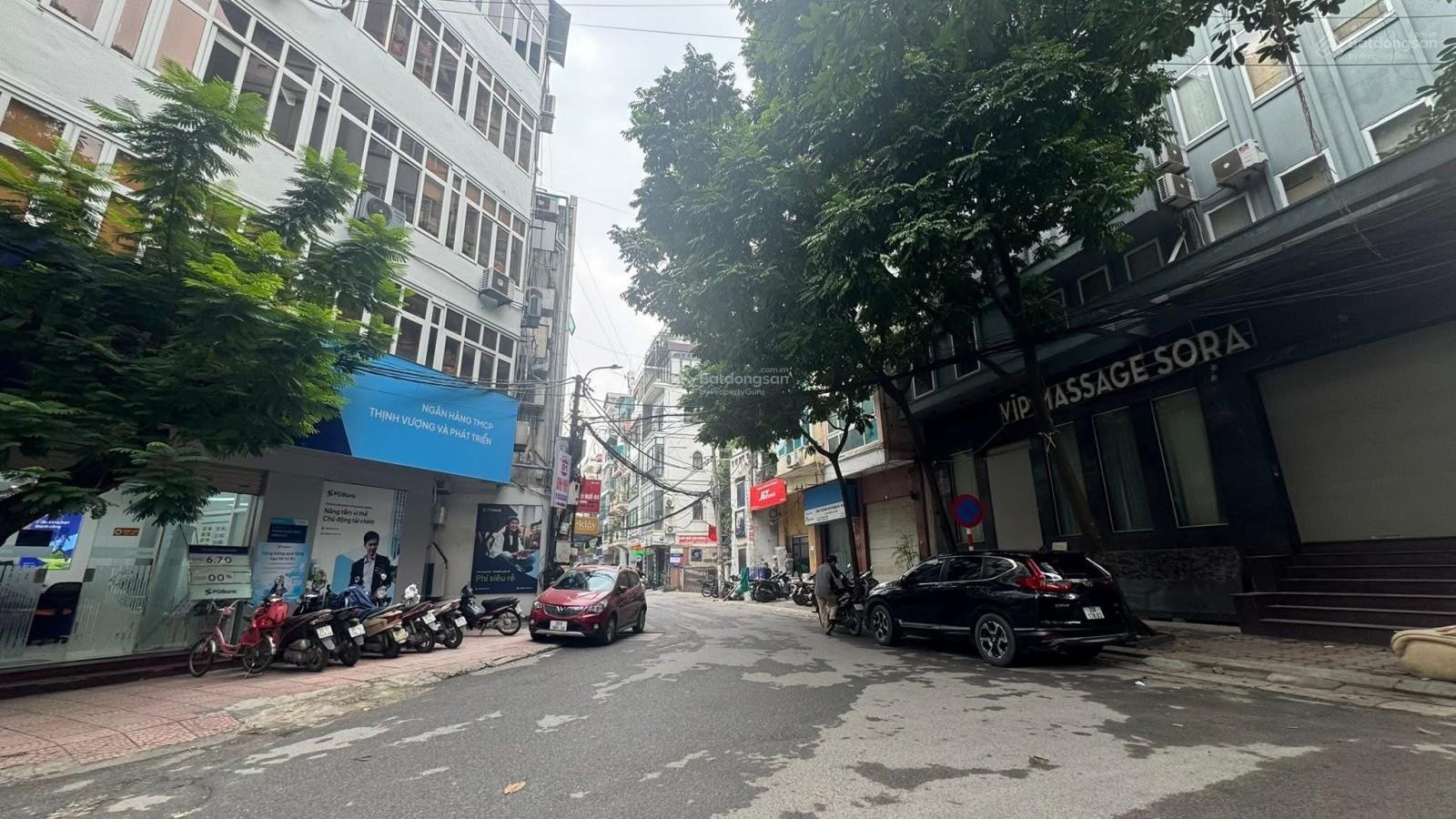 Hoa hậu phố ngọc khánh - 3 thoáng - oto tránh - 85m2 - mt 5m - 33.5 tỷ - dân trí cao, an sinh tốt