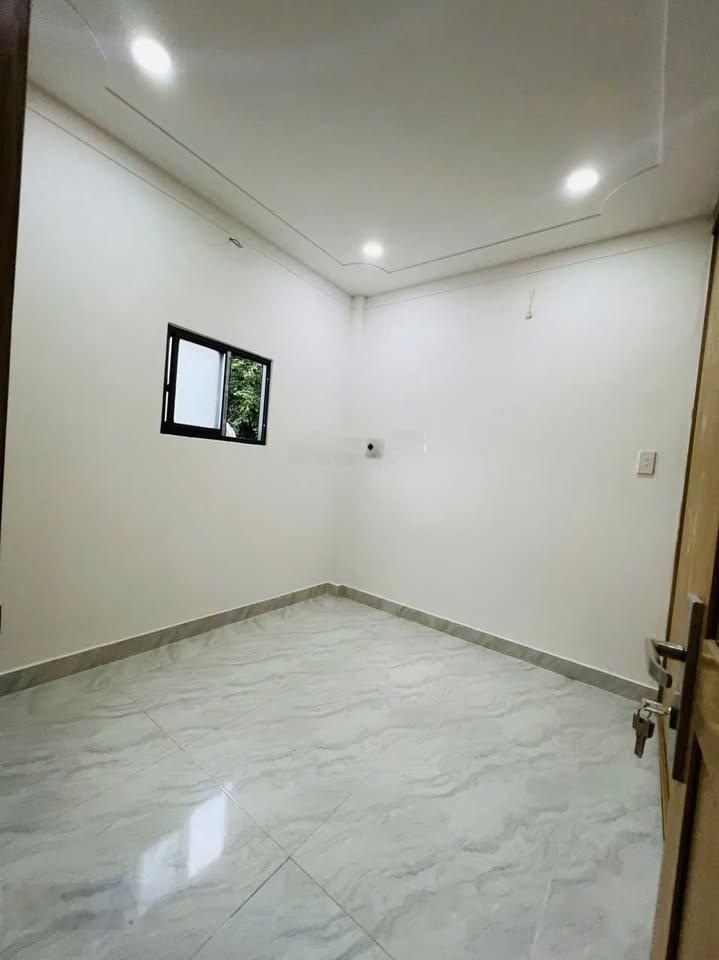 Bán nhà riêng tại Phan Văn Hớn, Tân Thới Nhất, Quận 12, HCM, 938 triệu, còn bớt