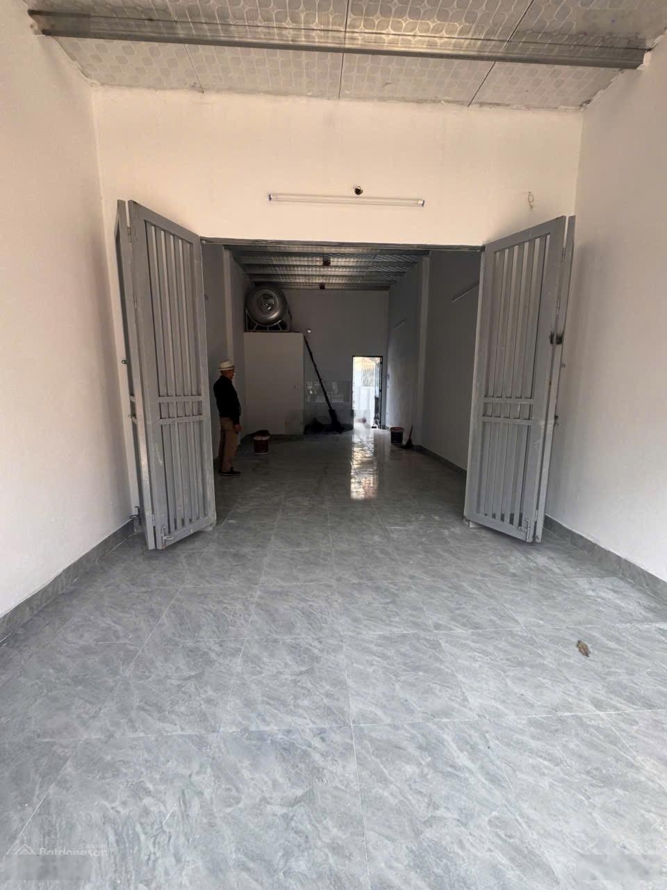 Cho thuê nhà khu Liền kề Ao Sào, 70 m2 x 1 tầng, ô tô tải đỗ cửa 7 triệu/tháng