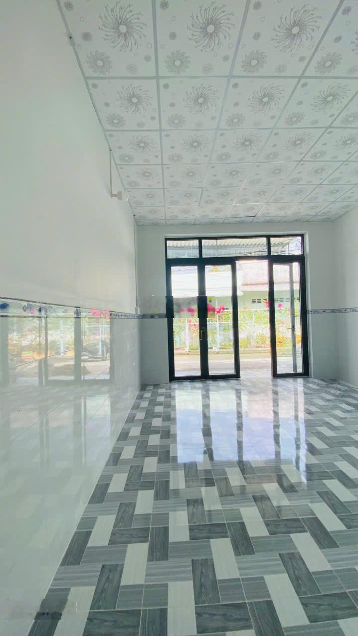 Nhà cho thuê trệt mới đẹp sẵn máy lạnh kdc cty 8, cần thơ 7 triệu