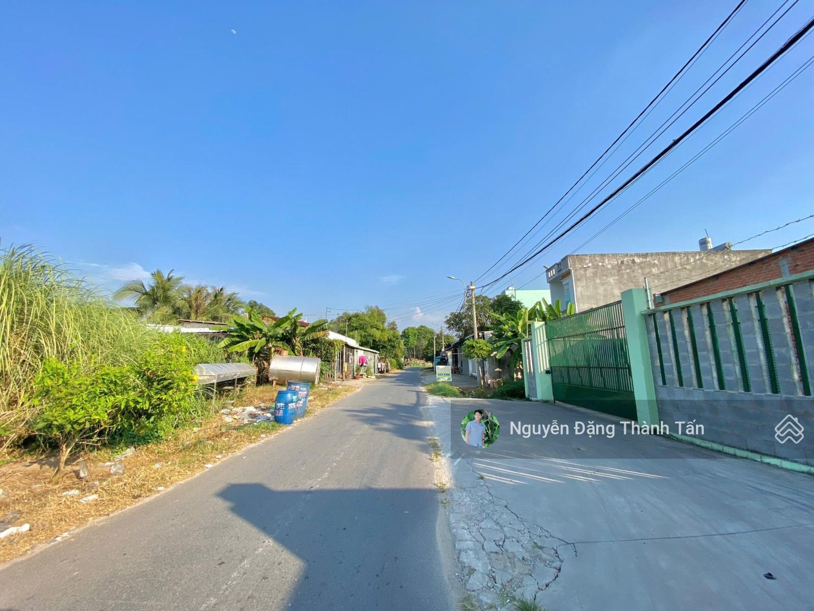 Chú thông chính chủ kí gửi bán đất 150m2 từ quốc lộ 22 vào 700m, ngay mt đường nguyễn thị se, shr