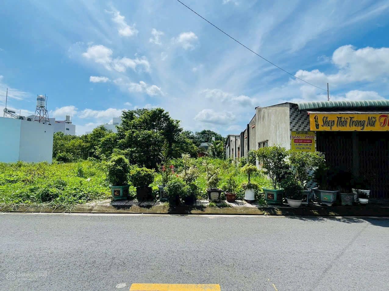 Chủ thu hồi vốn bán gấp lô đất thị trấn củ chi 173m2 giá 790tr, sổ hồng riêng, liên hệ: 0867817076