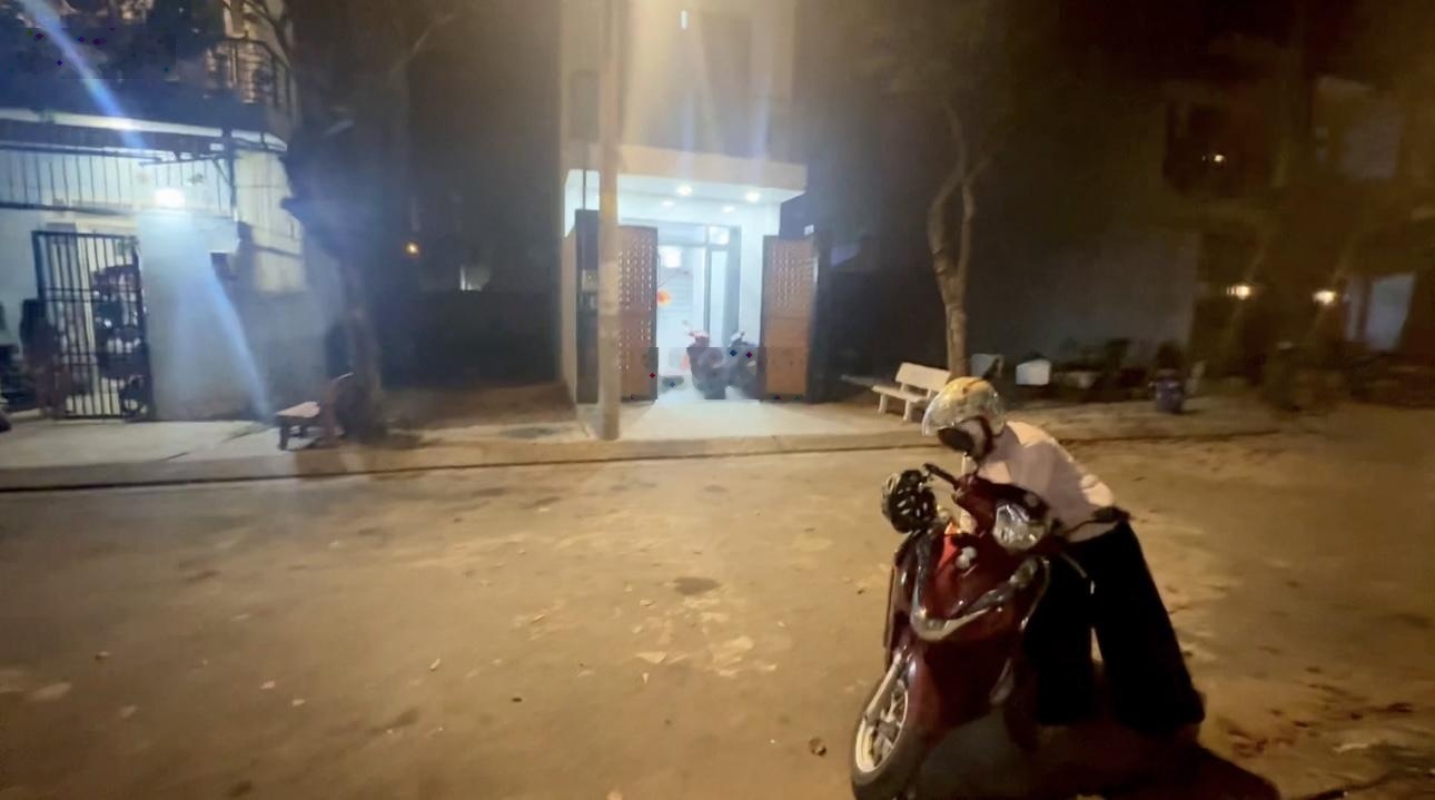 Cho thuê nhà quận 9 gần Vinhome đường oto