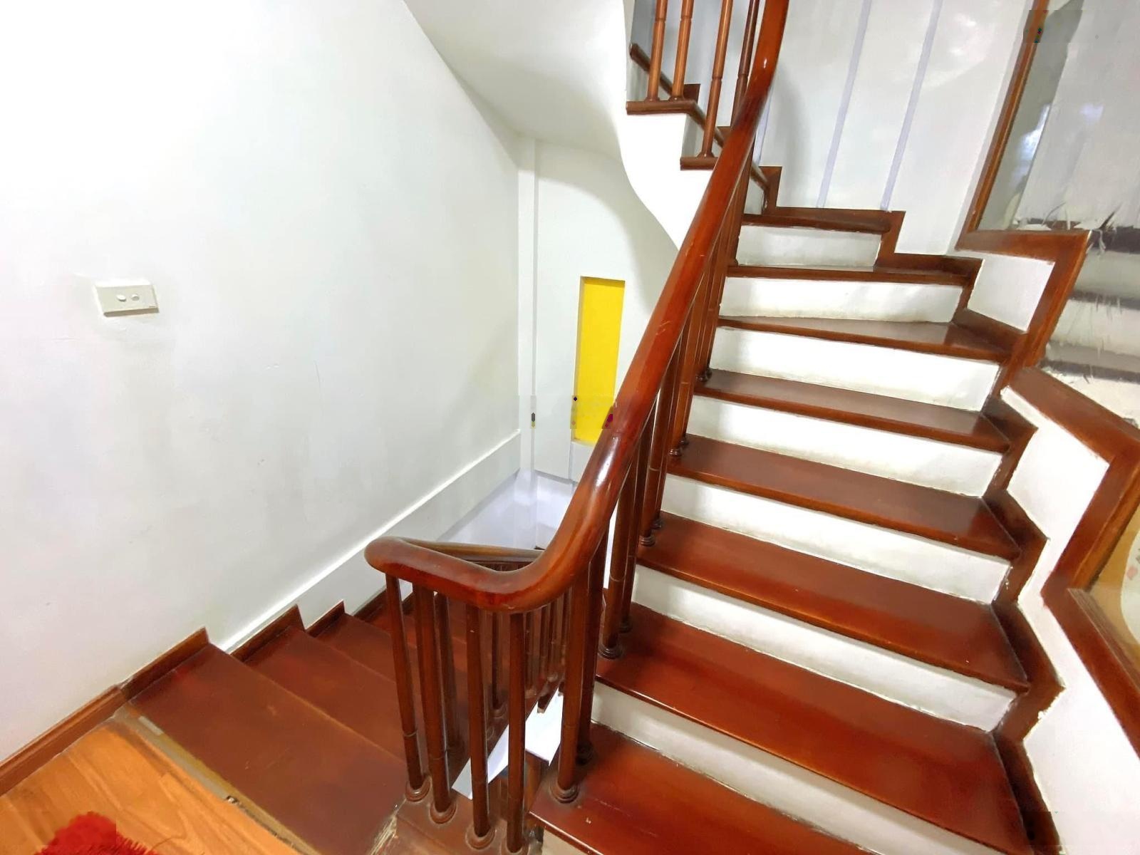 Rẻ Vô Đối, Đội Cấn, Ngõ Thông, Kinh Doanh, Dân Xây, Gần Ngay Phố, Ở Luôn, Thoáng Trước Sau 44m2