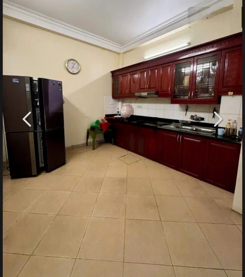 Bán nhà Kim Mã, 32m2x5 tầng, lô góc, ngõ thông, vài bước ra phố. 7.58 tỷ