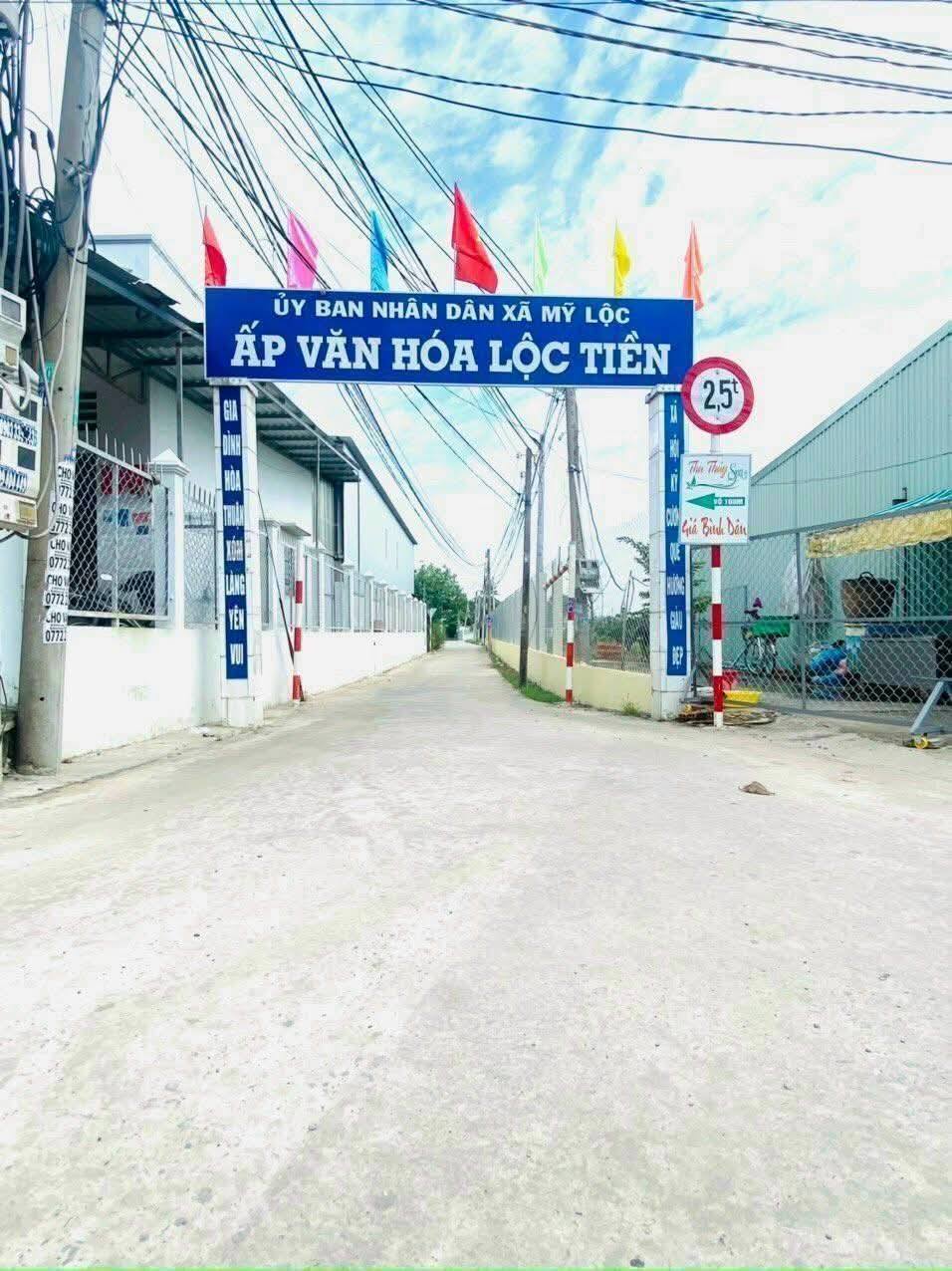 Tìm kiếm một mảnh đất "vàng" để an cư lạc nghiệp hay đầu tư sinh lời