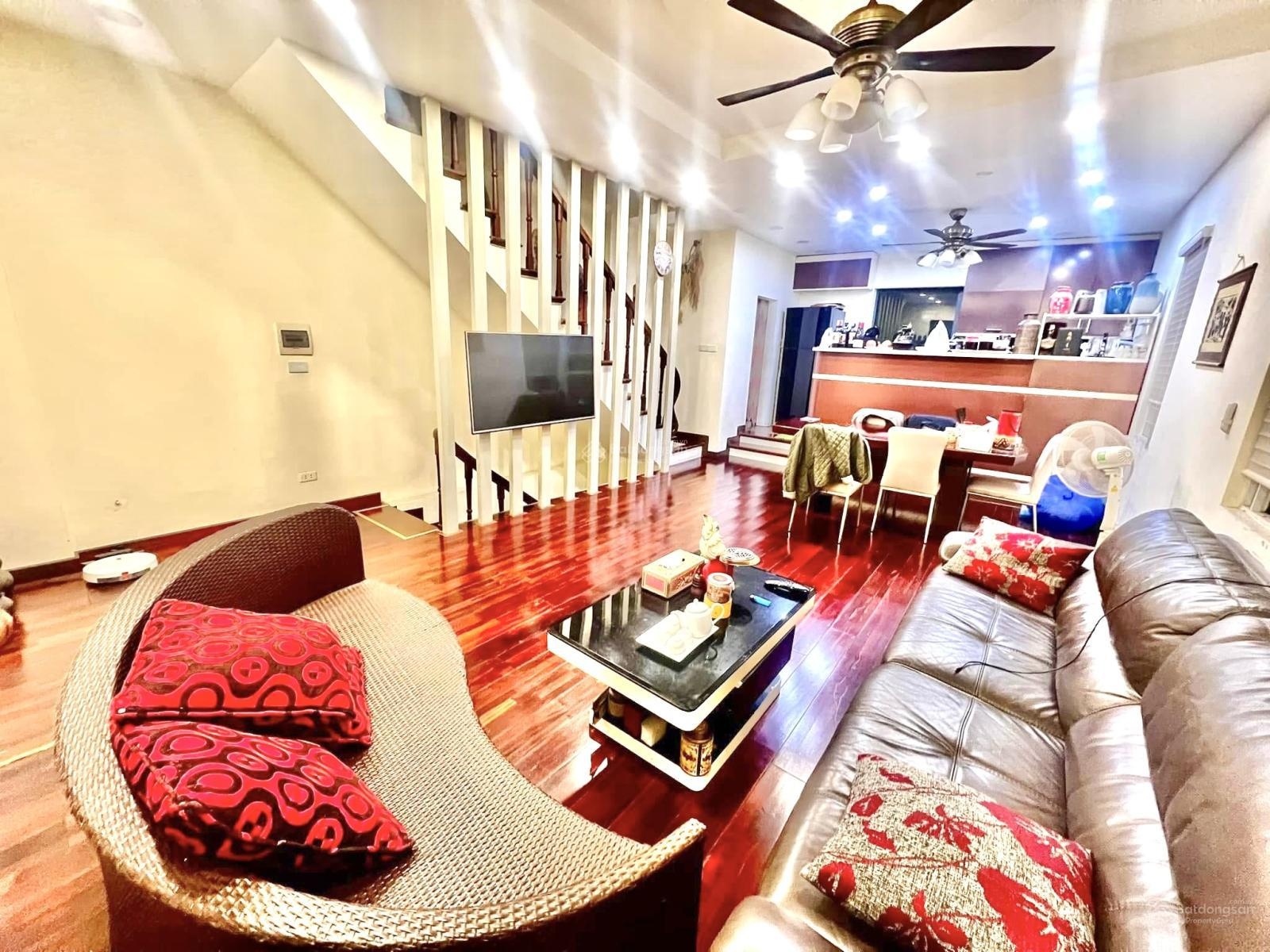 Ba Đình 50m -11t.ỷ mt5M- Lô góc 3 thoáng vĩnh viễn -Dân xây tâm huyết đang ở