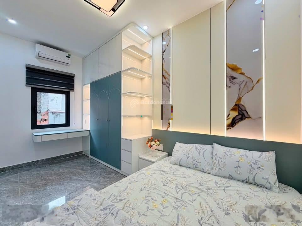 Bán gấp nhà riêng tại Phùng Văn Cung, 2,9 tỷ, 61m2, SHR - Bao sang tên công chứng