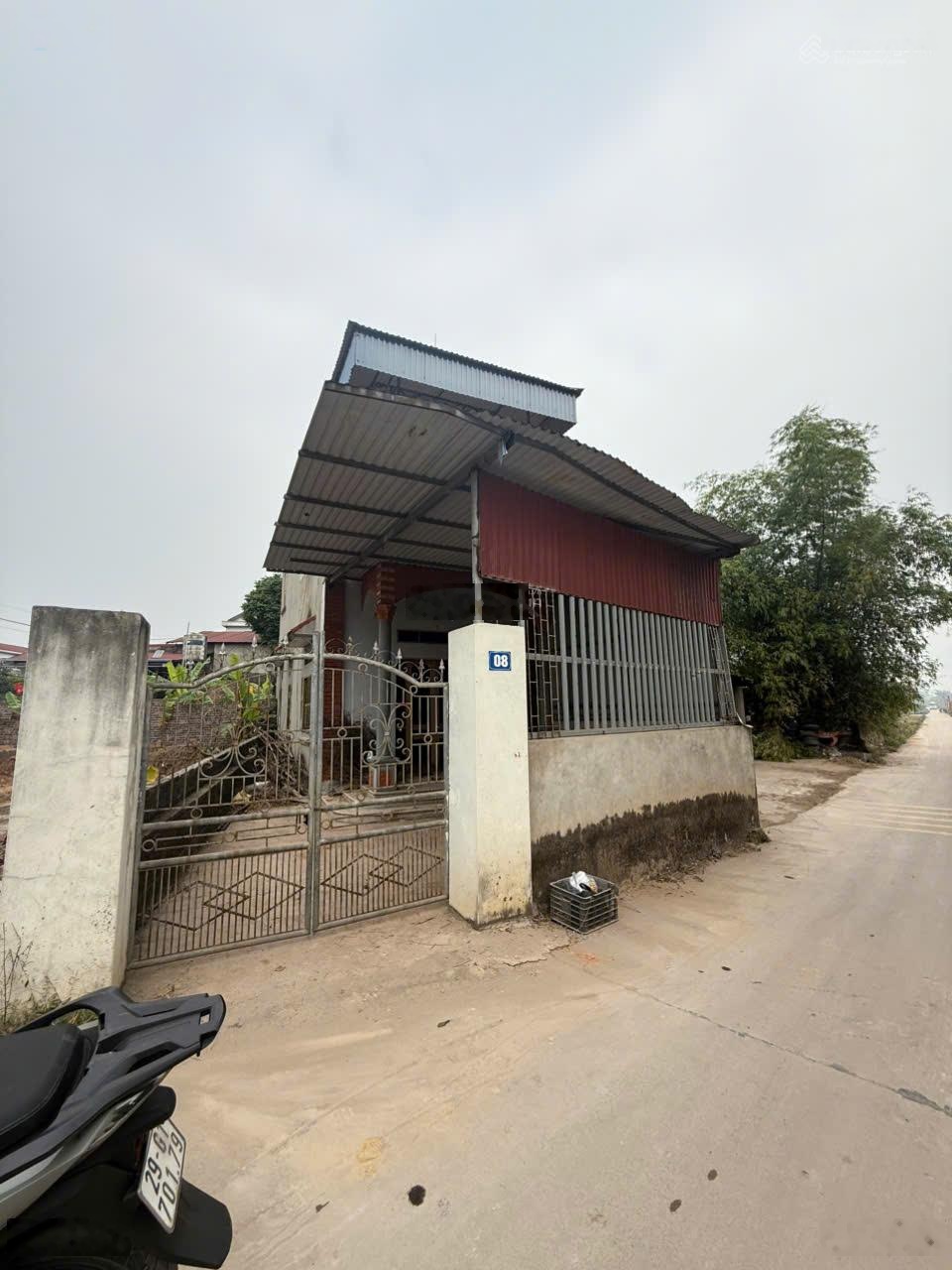 Thôn 6 Trung Giã diện tích: 163m² đã có sẵn nhà 2 tầng