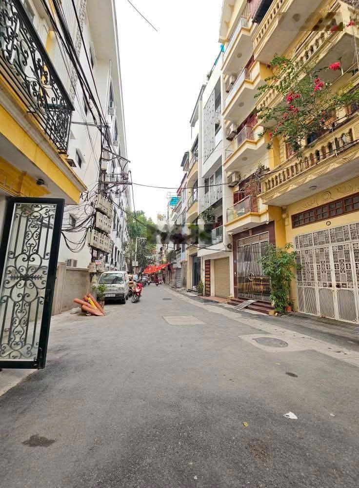 Bán nhà phân lô phố đội cấn - trung tâm ba đình, ô tô đỗ cửa, 6 tầng, giá 8.2 tỷ