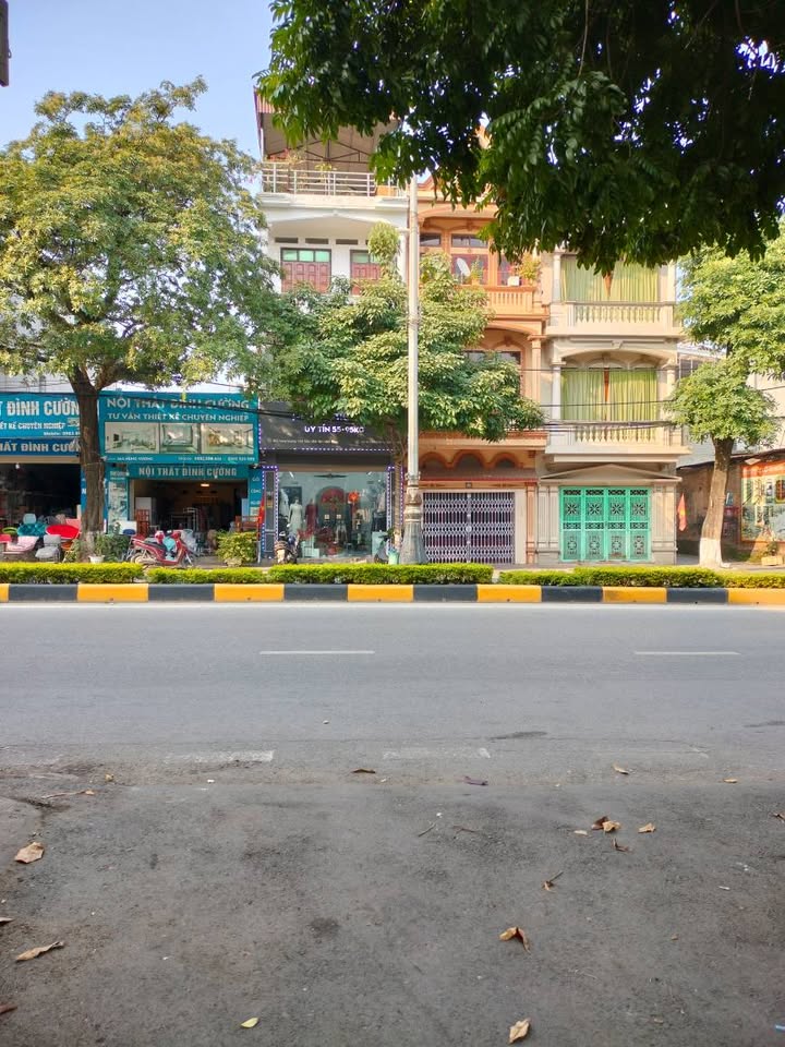 Đất Vàng Hùng Vương, kinh doanh sầm uất, dòng tiền 6 triệu/tháng, sổ đỏ 86,6m²