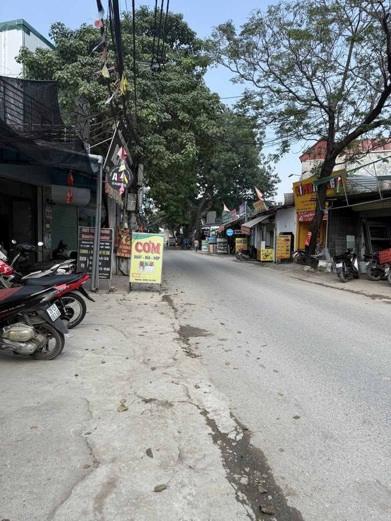 Nhà lô góc 5 tầng, ô tô đỗ cổng, 40m2, vị trí vàng Từ Liêm