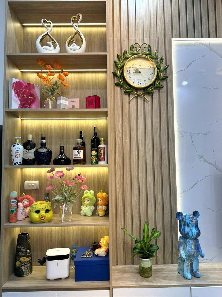 Nhà 6 tầng Tam Trinh, giá 7 tỷ, tặng sân để 15 xe máy