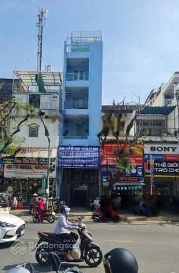 Cho thuê nhà mặt phố 70m2 giá 45 triệu tại 70 Đường Thành Thái, Phường 15, Quận 10, TP.HCM