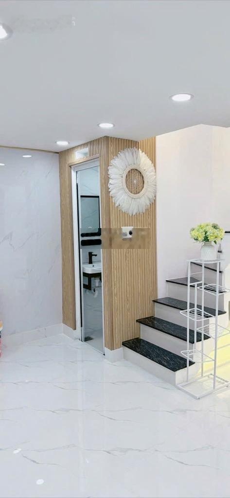Bán nhà riêng tại Huỳnh Tấn Phát, gần Uỷ ban phường Phú Thuận, Q7, 2,799 tỷ, 21m2, 2PN, 2WC, 2 tầng