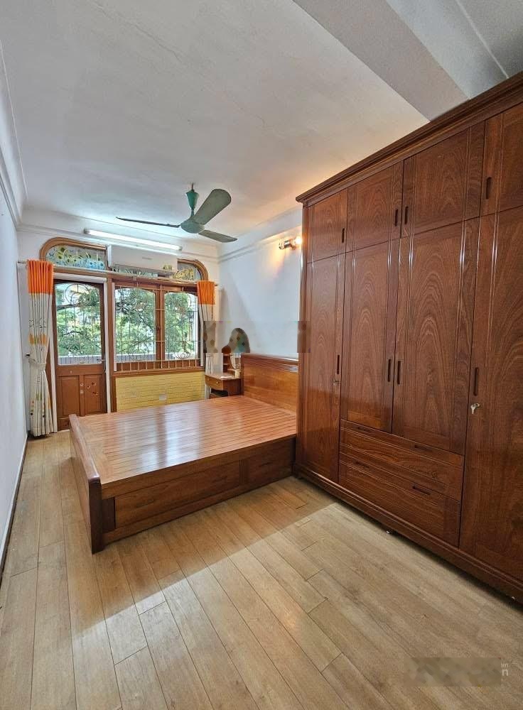 Bán nhà đẹp giá tốt tại Đội Cấn - Ba Đình - ô tô đỗ cửa