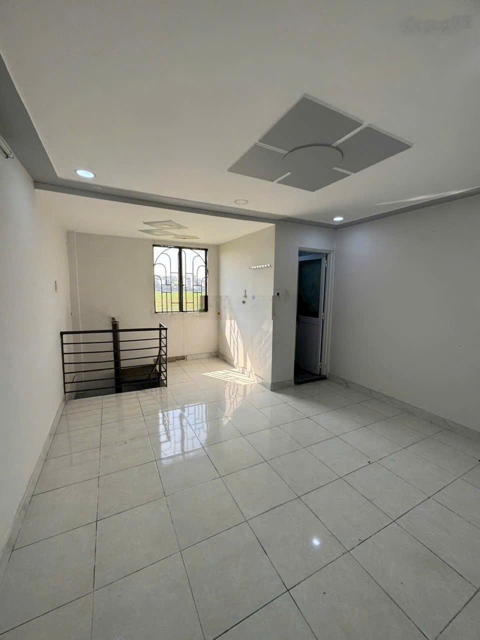 Chính chủ cần bán gấp nhà - SHR - Bank cho vay 1,2 tỷ - gần chợ Phú Xuân