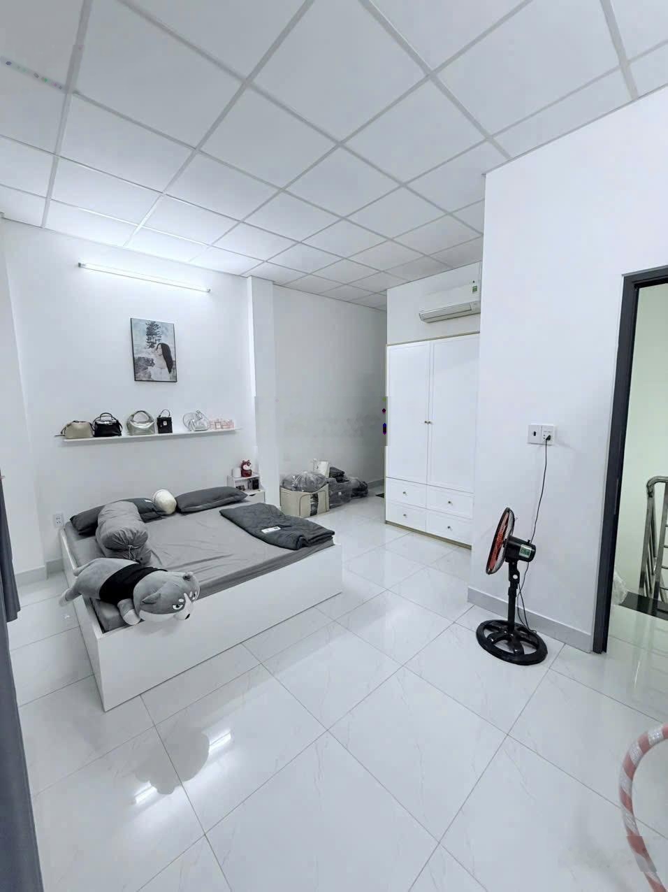 Chủ gửi bán nhà đang cho thuê 8tr/tháng, giá không phát sinh 1 tỷ 890 - sổ hồng riêng hoàn công