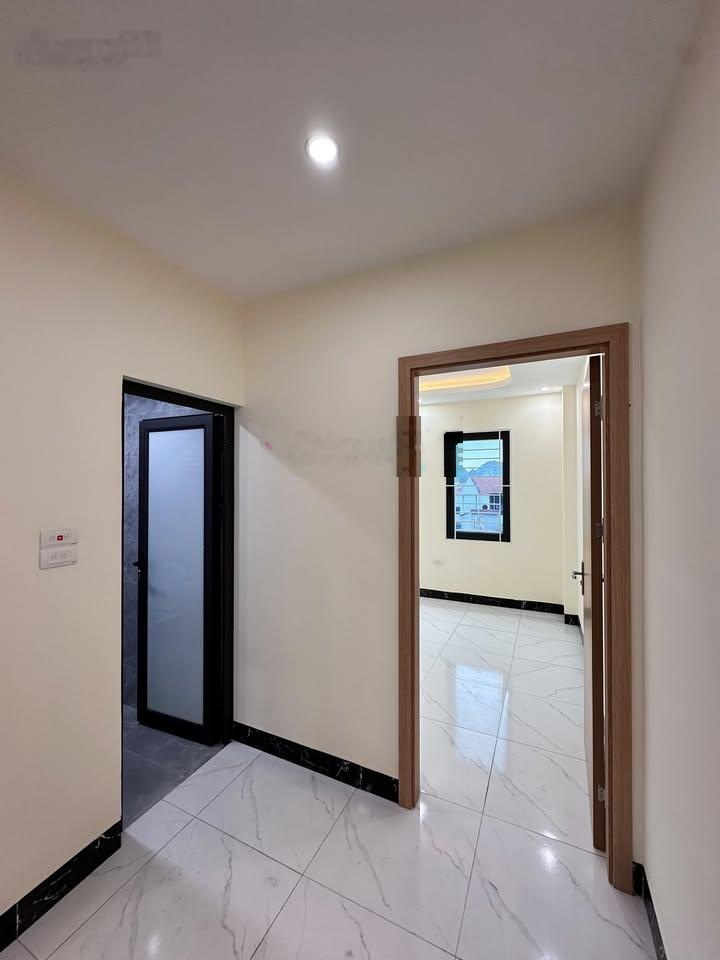 Bán nhà Tràng An, Chúc Sơn 30m2 4 tầng. Nhà xây mới về ở ngay