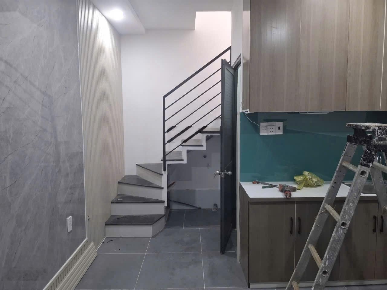 Nhà liền kề ngay thạnh xuân 21 hẻm xe máy