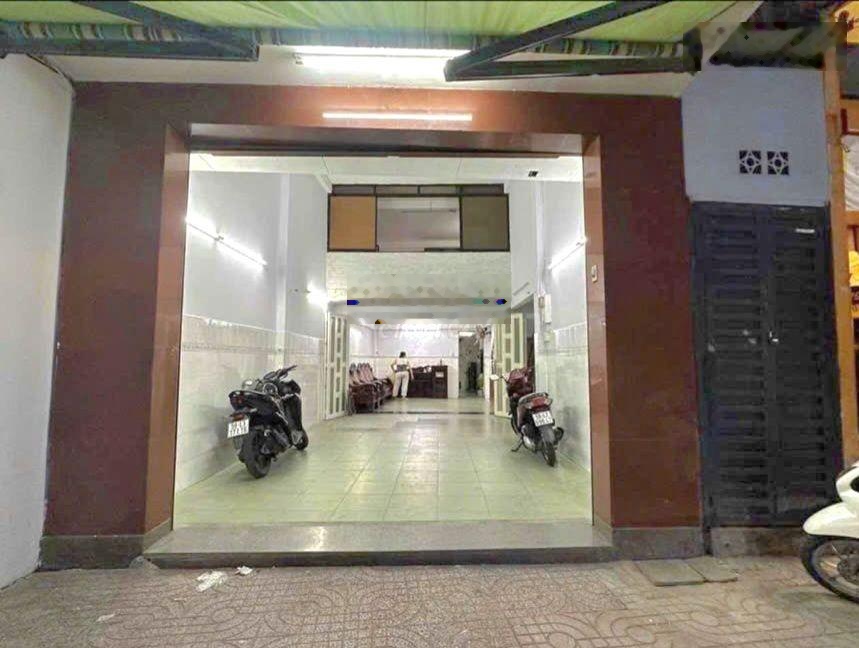 Mặt tiền kinh doanh, 4x17, 1trệt 2lầu, 5pn 5wc