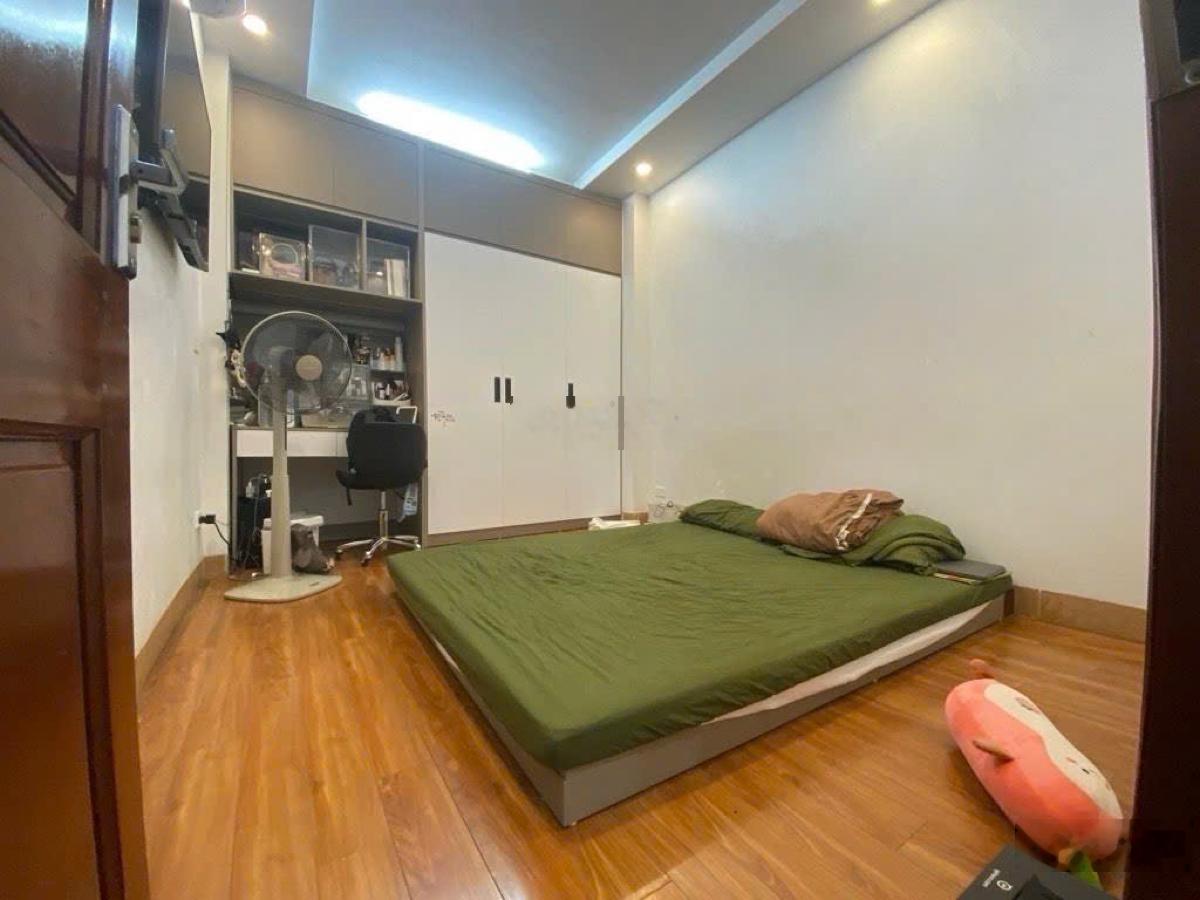 Hiếm!! Nhà phố Ngọc Hà, lô góc 3 thoáng, ngõ rộng bagac tránh, dân xây KCBT 25m*5t tặng full NT