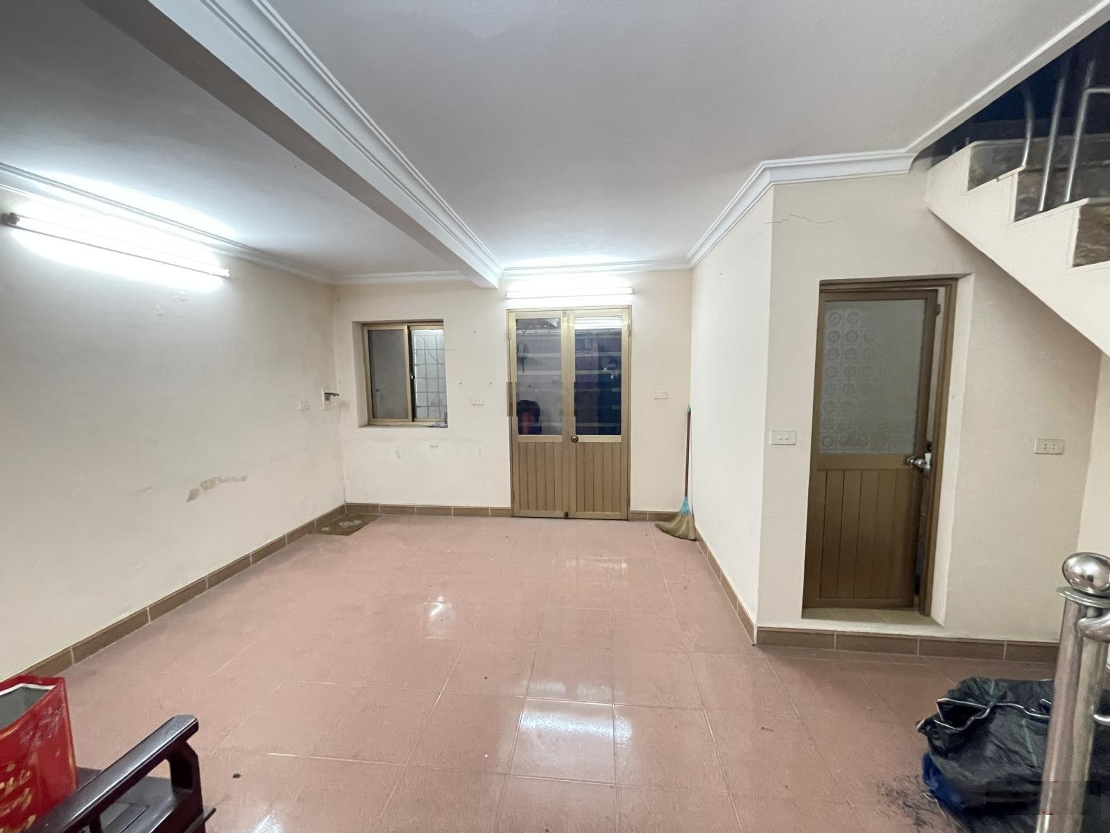 Chính chủ bán căn nhà số 57 phố Tô Hiến Thành, phường Lê Đại Hành, TP Hà Nội