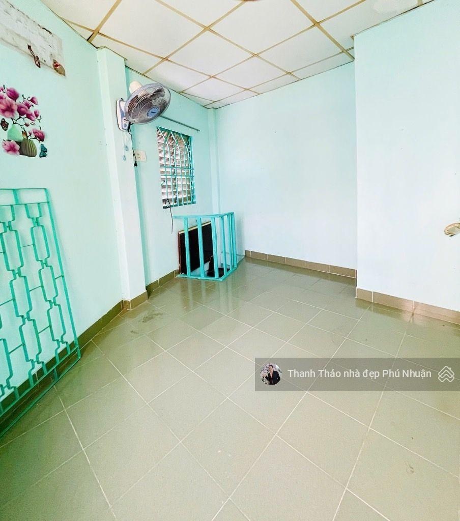 Chỉ 2.36 Tỷ - sở hữu nhà 3 tầng - Thích Quảng Đức - Phú Nhuận - nhà đầy đủ công năng