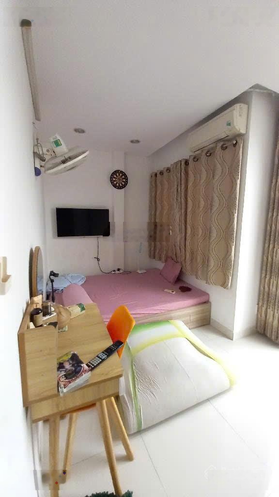 Bán căn nhà như hình gần KDC HimLam, 02 tầng, 02PN