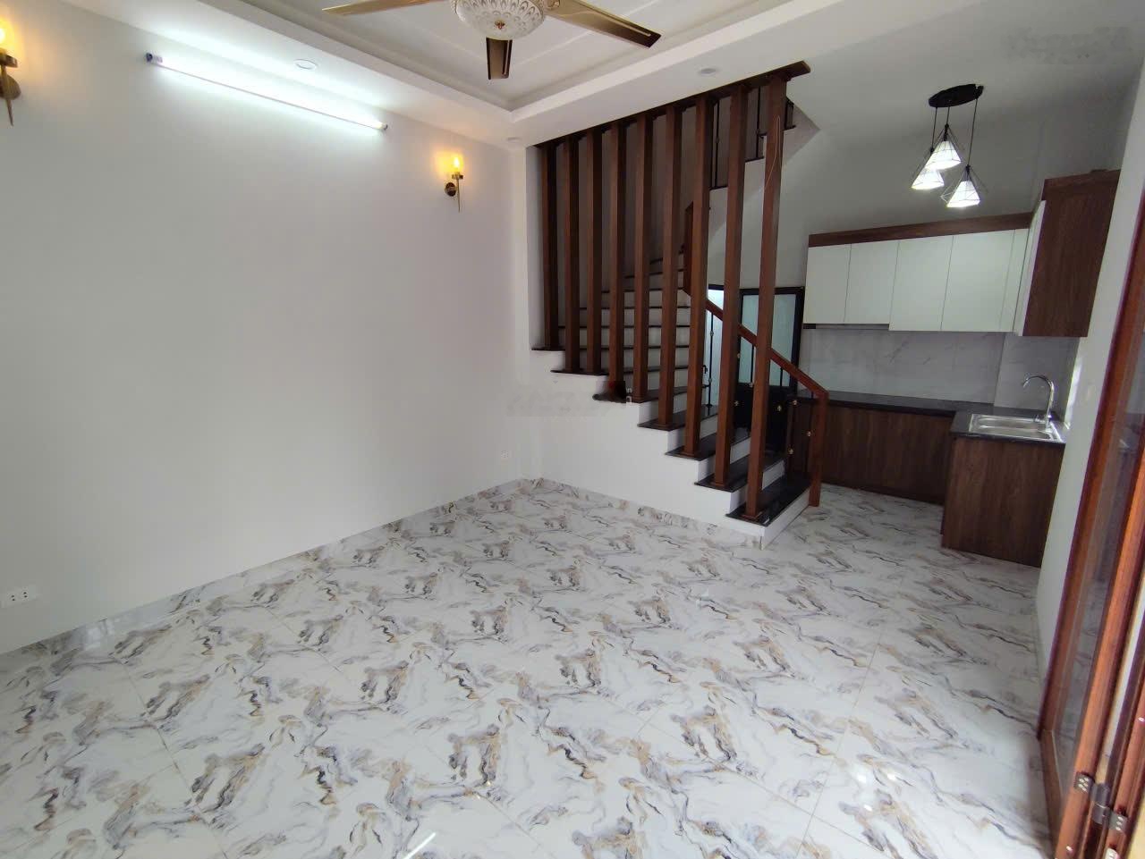 Bán nhà riêng tại An Thắng, Biên Giang,Hà Nội, 3,65 tỷ-30 m2, đẹp, nhiều tiện ích