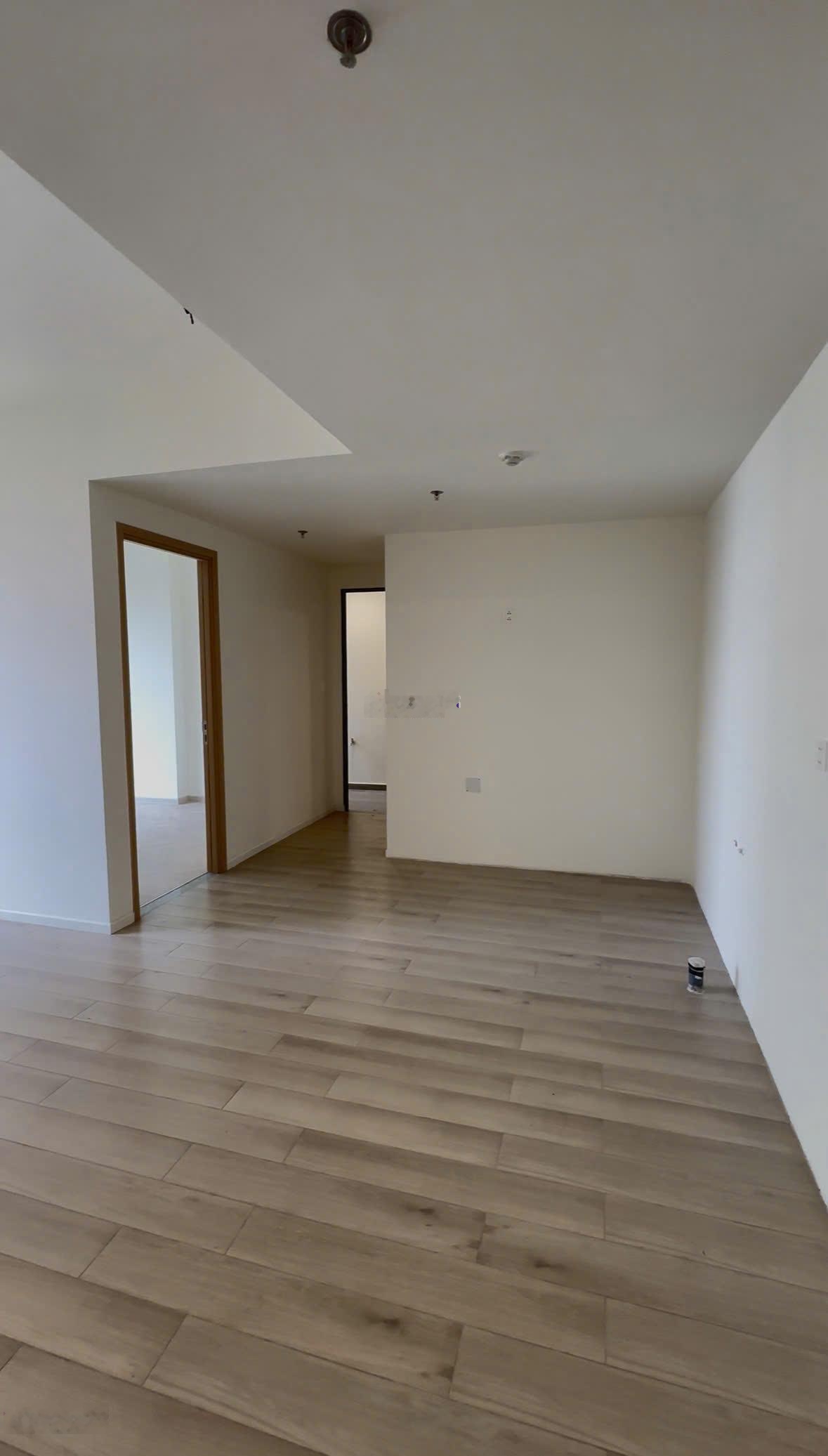 Hot! Cần cho thuê gấp căn 2PN 2WC Lumière Boulevard - Nhà trống sẵn, trung tâm Vinhomes Grand Park