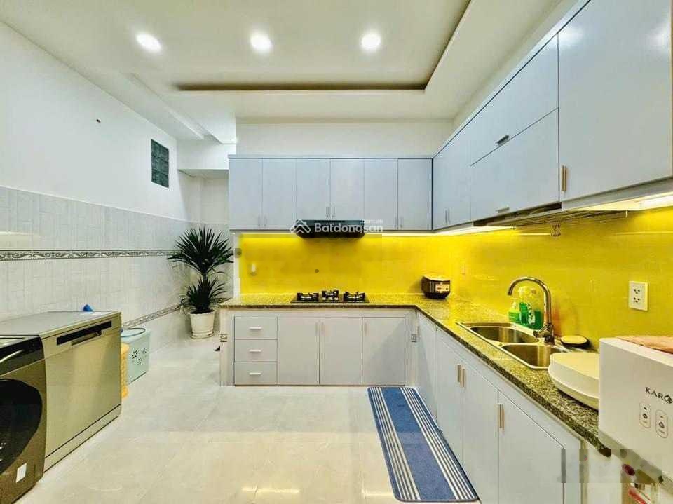 Ngân hàng ACB phát mãi đợt cuối năm căn nhà ở chợ Bình Điền, 1 lầu, 5mx16,2m, giá 1 tỷ 050.