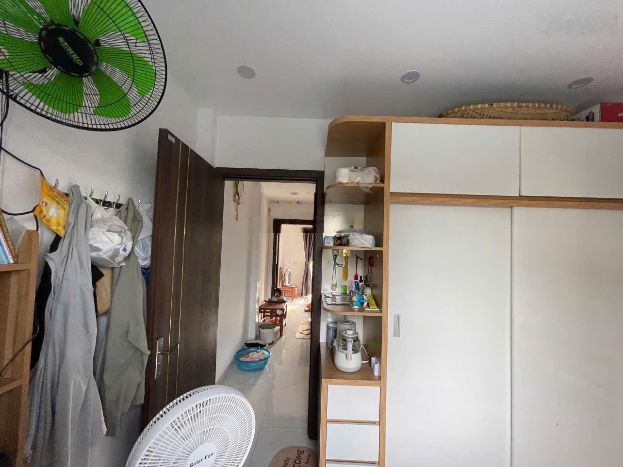 Nhà 4 tầng 34m Biên Giang Full nội thất, gần chợ, trường học giá 3,42 tỷ