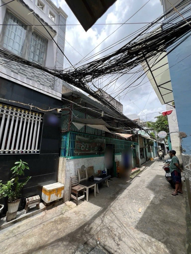 Mặt tiền khủng 8.3m, 120m2 Bình Chánh, đầu tư bao lời