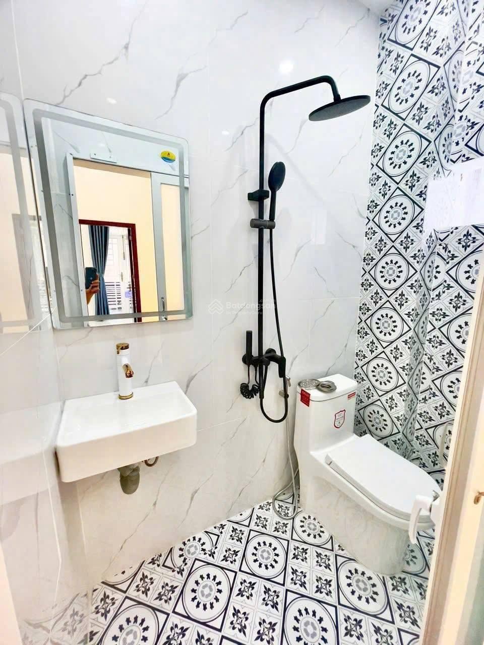 Cô Nhung bán nhà đường Hà Huy Giáp P. Thạnh Xuân Q12 giá chỉ 1 tỷ 650tr/57m2, hẻm 3m