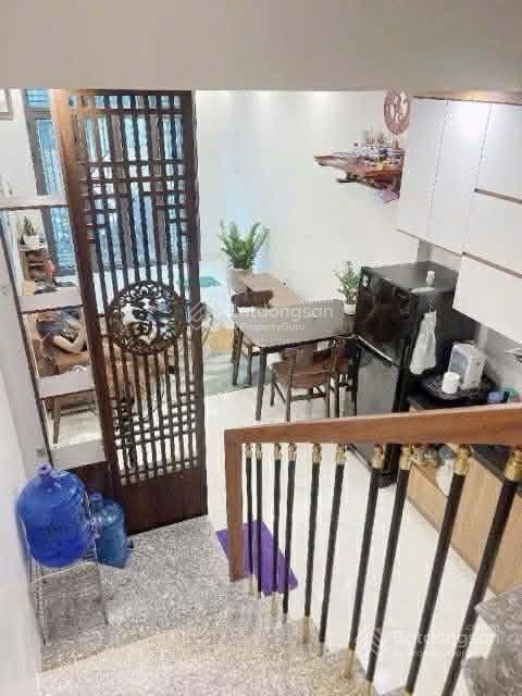 Hiếm, nhà 2 tầng Việt Hưng, Long Biên chỉ 3x tỷ