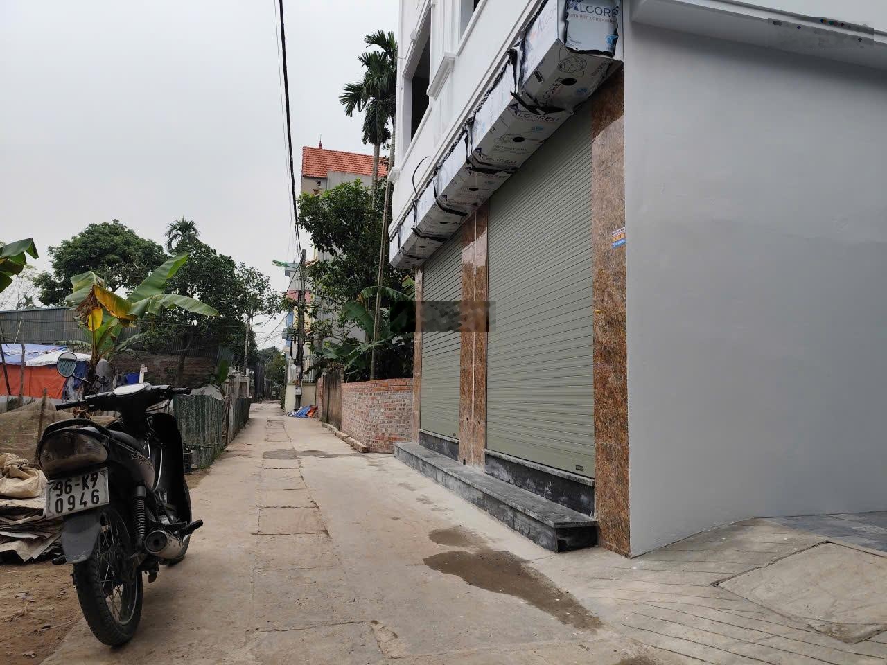 Giá mềm ngõ thông ô tô đậu cửa biên giang rộn ràng hàng đẹp nhà đẹp chuẩn hợp túi