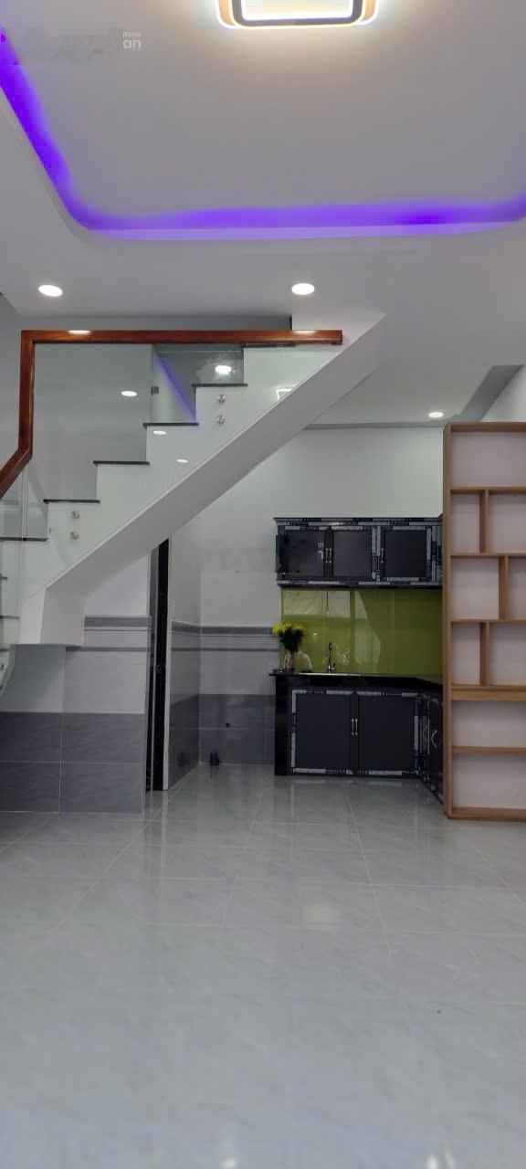 Nhà ở ngay hẻm 73 Tân Thới Hiệp 21, DT 4x8m (2phòng 2 toilet) 1.698tỷ