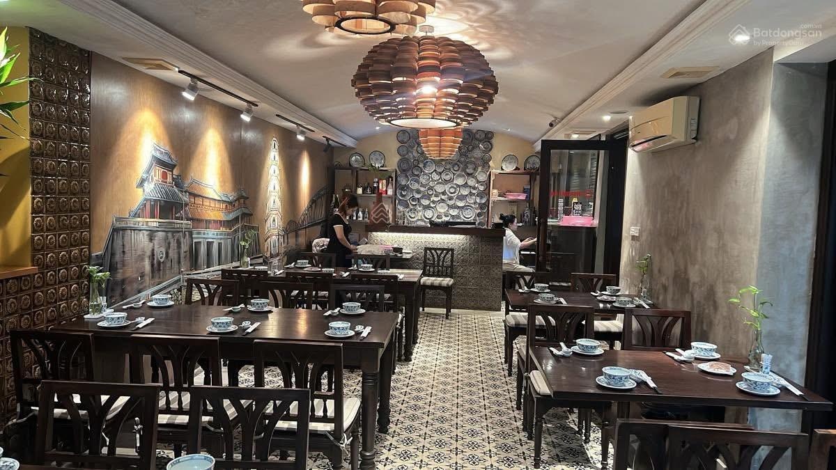 Bán gấp nhà mặt ngõ 36 Đào Tấn Ba Đình. Oto tránh kinh doanh sầm uất ngày đêm