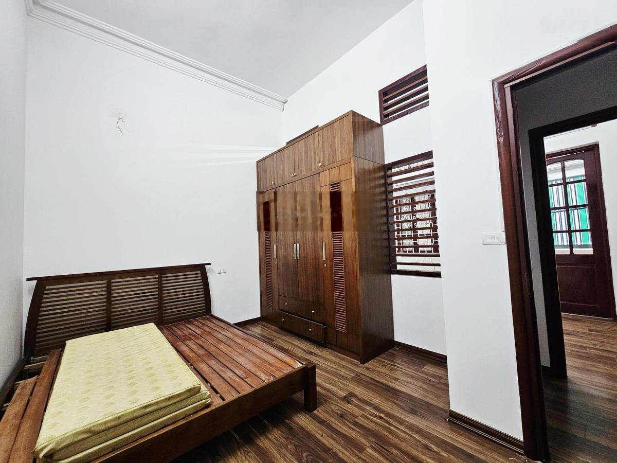 Chỉ hơn 8 tỷ có ngay nhà full NT đón tết! Đội Cấn, cách ô tô chưa tới 50m, ngõ thông, 45m*5t, ko QH