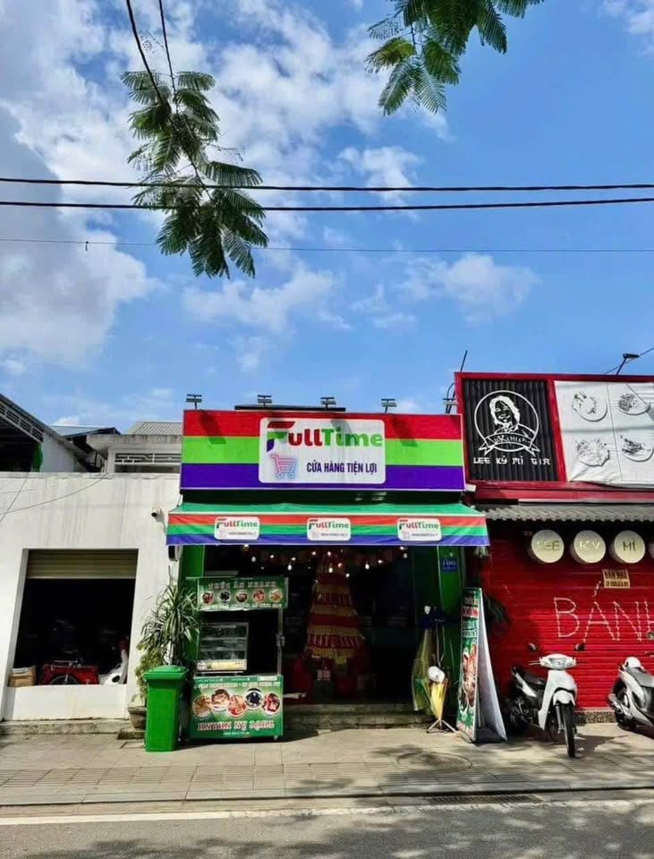 Nhà mặt tiền Huế view Đại Nội, kinh doanh đỉnh 9 tỷ