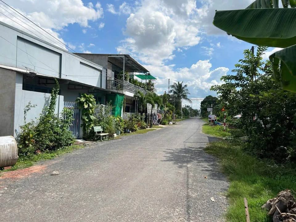 Nhà ngợp giá hời, 4,5mx17m, 2 phòng ngủ, chỉ 870 triệu, cơ hội có 1-0-2