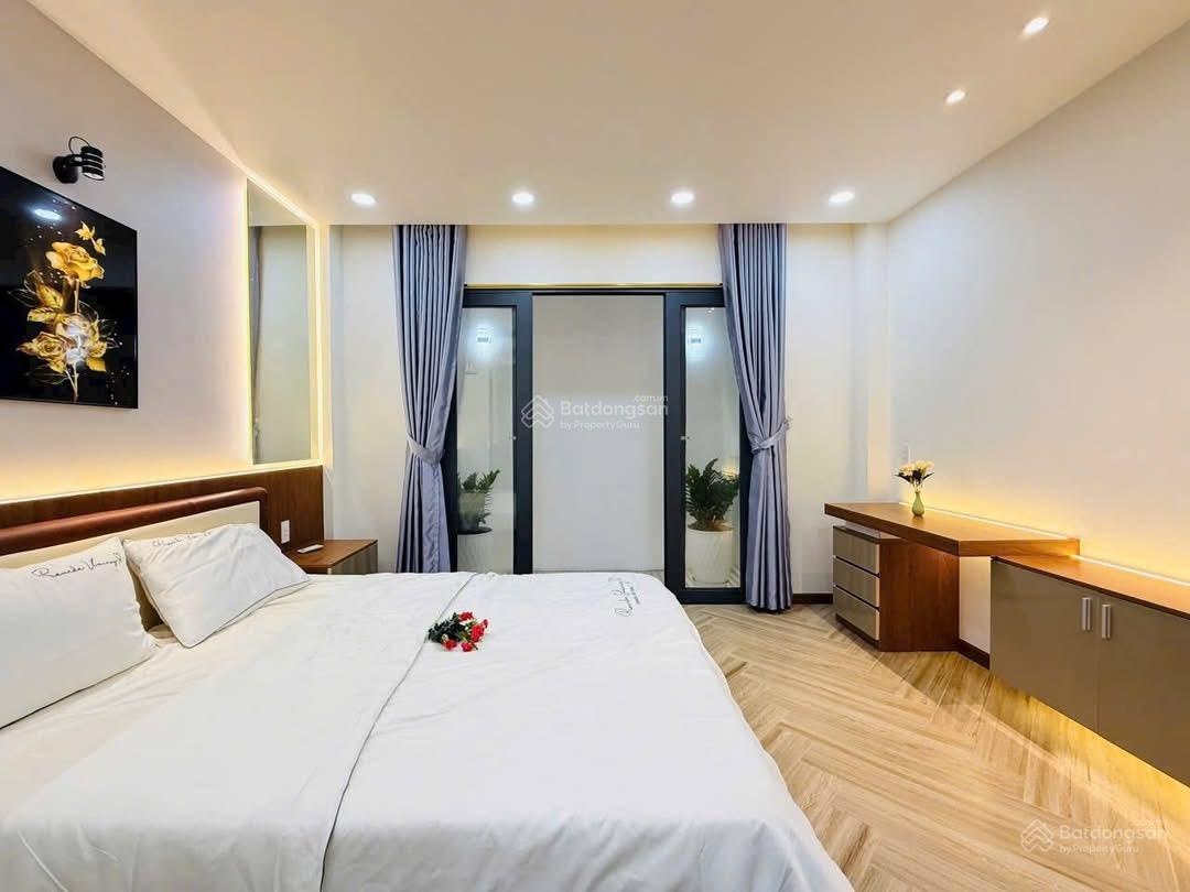 Bán nhà 72m2 Lê Văn Lương, P. Tân Phong, Q7 SHR, HĐ thuê 30tr/tháng, hỗ trợ vay 70%