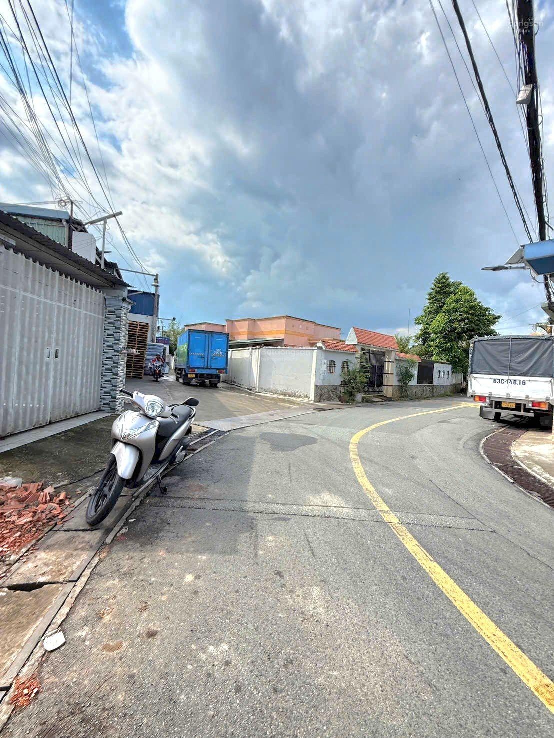 Chính chủ bán: Đất đường Bàu Tre, xã Tân An Hội gần chợ Củ Chi 5x16m=80m2 SHR xây tự do, Giá 795tr.