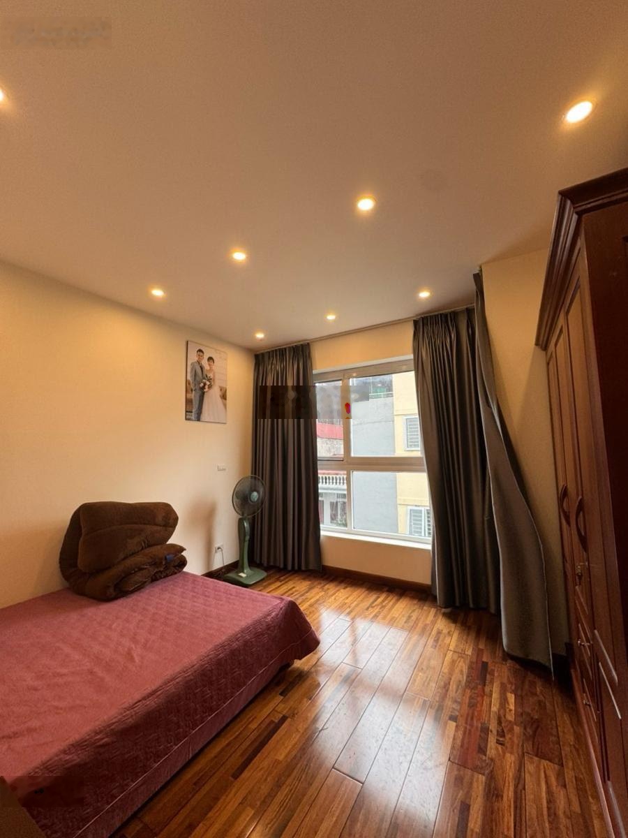 Lô góc 2 mặt ngõ, 50m ra ô tô đỗ, DT 40m2*6T thang máy, MT 4,6m, ngõ thông vòng quanh, 12 tỷ