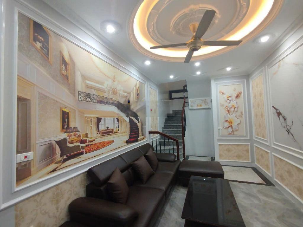 Nhà đẹp phố cửa bắc 30m2 - 5 tầng 2 măt thoáng 20m ra đường ôtô