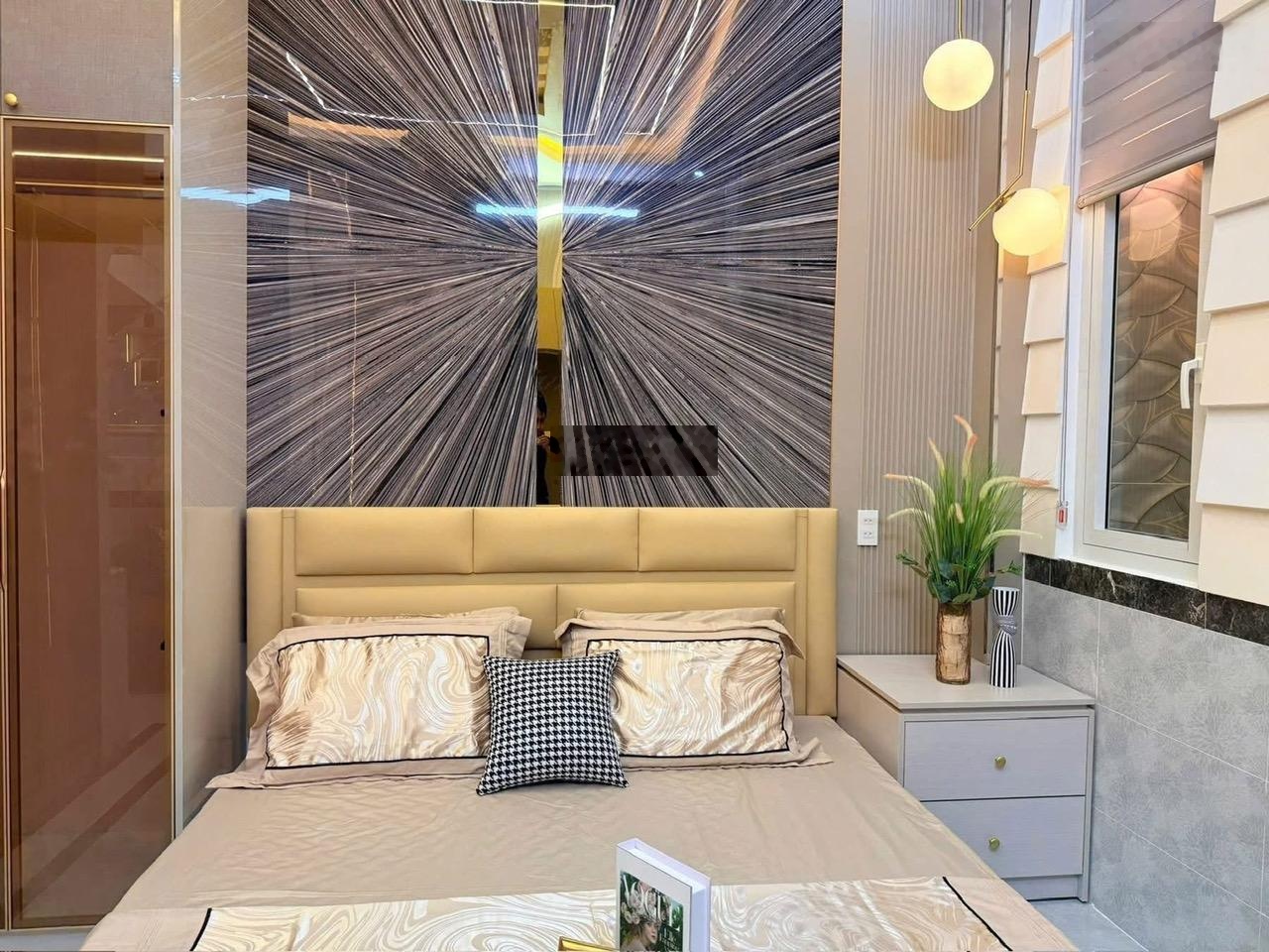 Nhà gần khu chung cư Trung Sơn 120m cách trường học, bệnh viện , chợ,... 500m đang cho thuê 18triệu