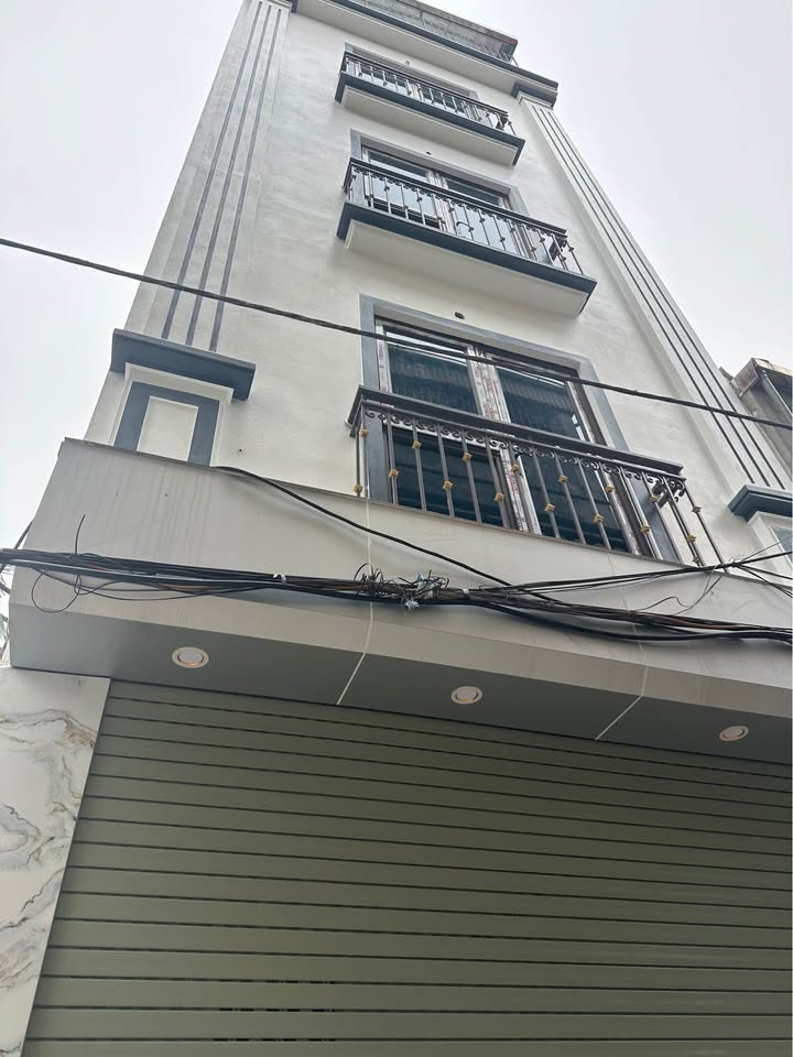 Siêu phẩm nhà lô góc 4,5 tầng thang máy tại Phú Lương, Hà Đông