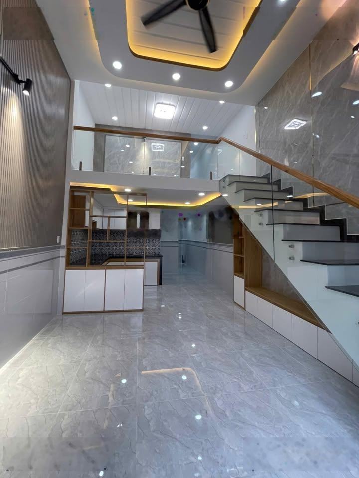 Nhà chính chủ - sổ hồng riêng - hẻm oto - cách aeon bình tân 5p - giá 1 tỷ 8